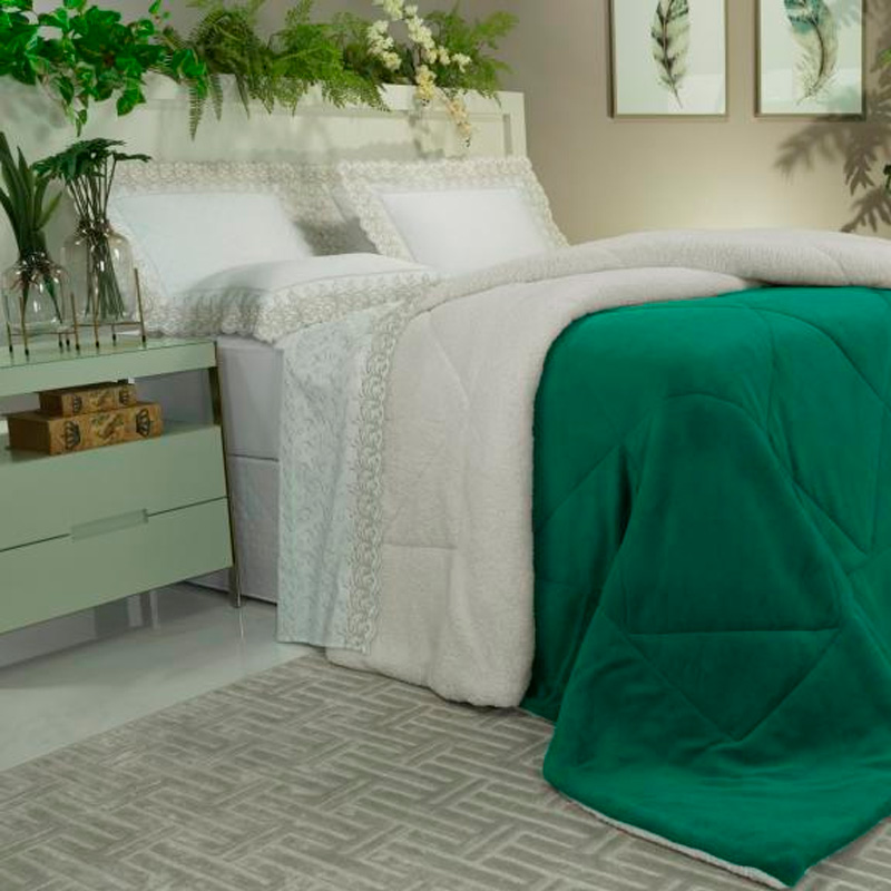 Edredom Casal Pele de Carneiro e Plush