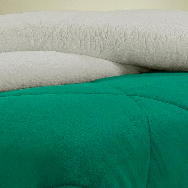 Edredom Casal Pele de Carneiro e Plush Edredom Casal Pele de Carneiro e Plush